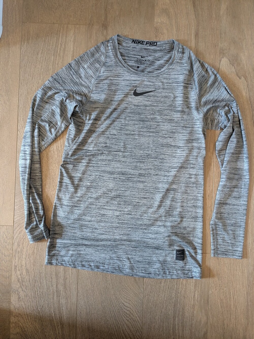 Nike Pro Dri-Fit Fitted Activewear Shirt Long Sleeves Small